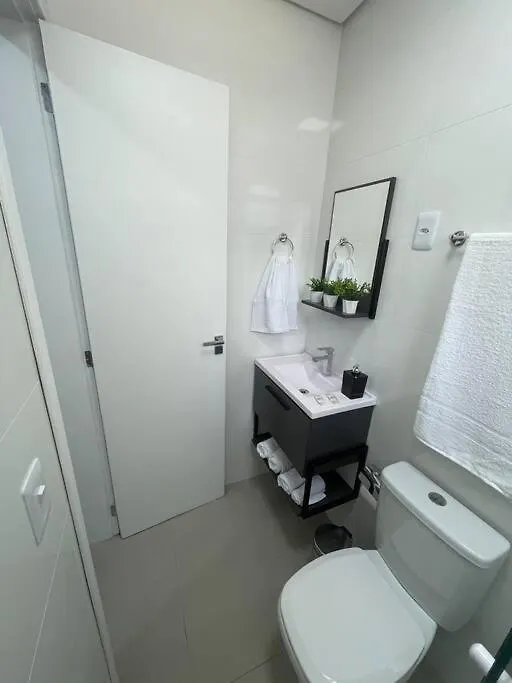 Loft Studio 101 Em Sao Jose A 7Km De Floripa