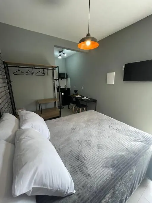 Loft Studio 101 Em Sao Jose A 7Km De Floripa 0*, ساو جوزيه البرازيل